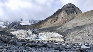 Вид с горы Ак-Оюк. Алтай, район г.Белуха.